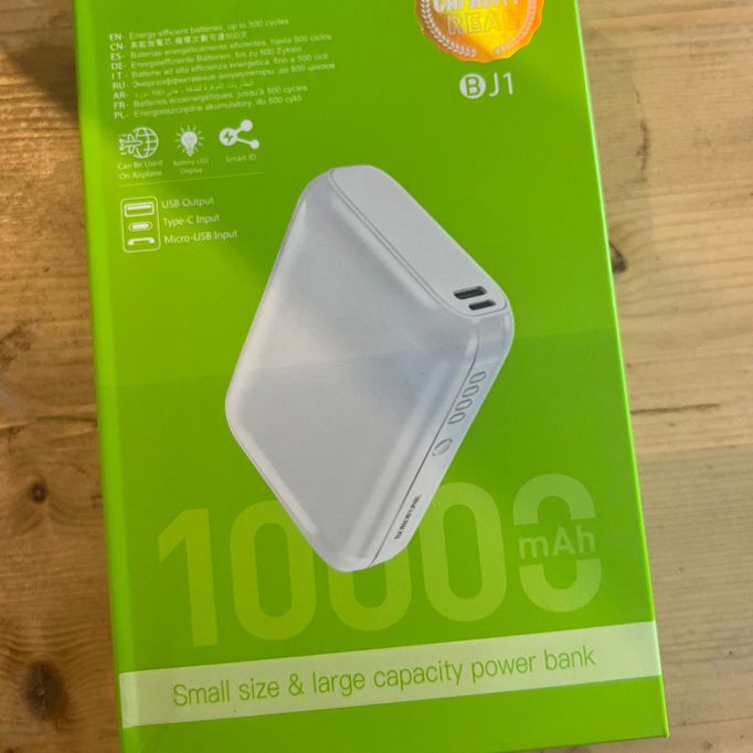 batterie externe blanc 